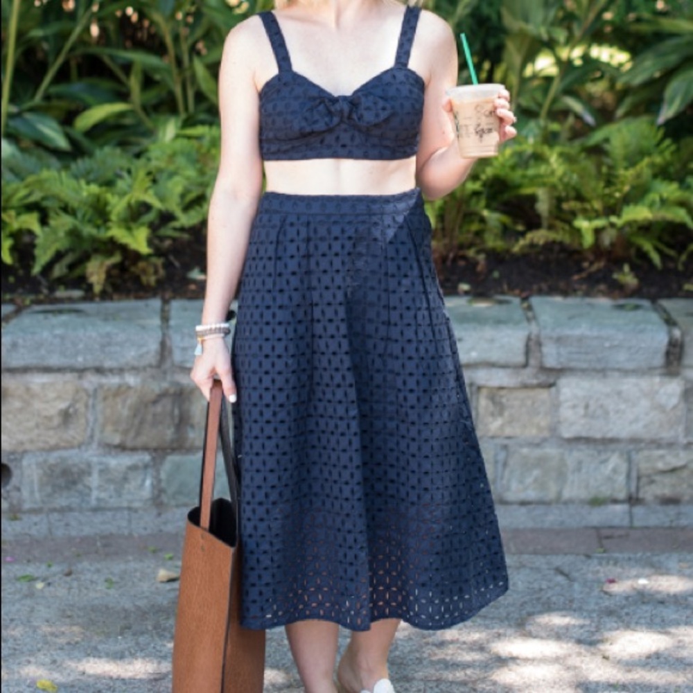 Abercrombie and Fitch Eyelet Set